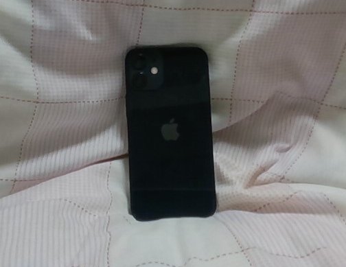 iPhone 12 mini(128GB)ブラック